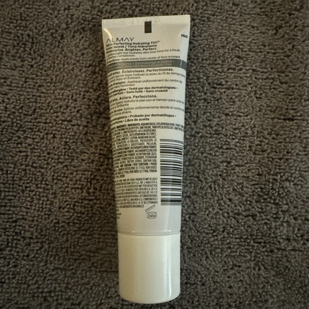 Almay Hydrating Lightweight Coverage Liquid Foundation Tint Honey 150
